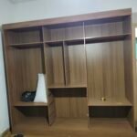 Electricista, carpintero, varios.