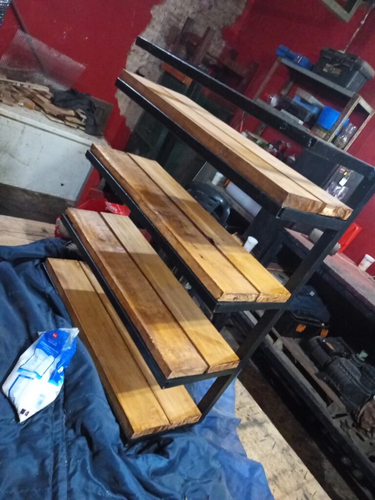 Herrería artesanal ( muebles indu