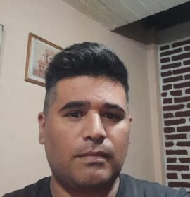 Peon de mudanza. Descarga de materiales