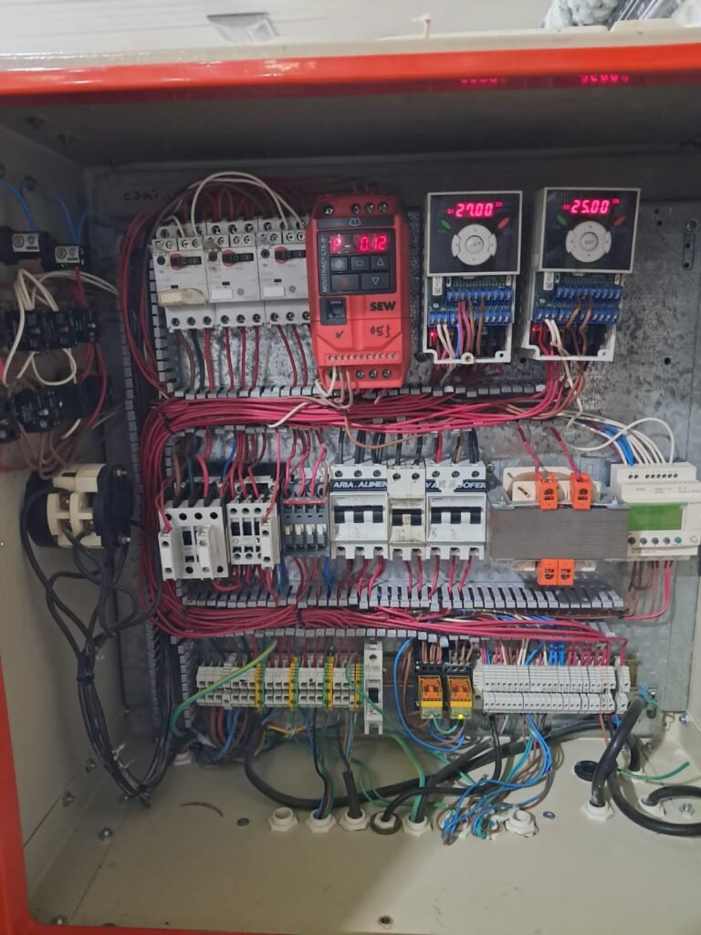 Electricidad, Refrigeración y electrodomésticos