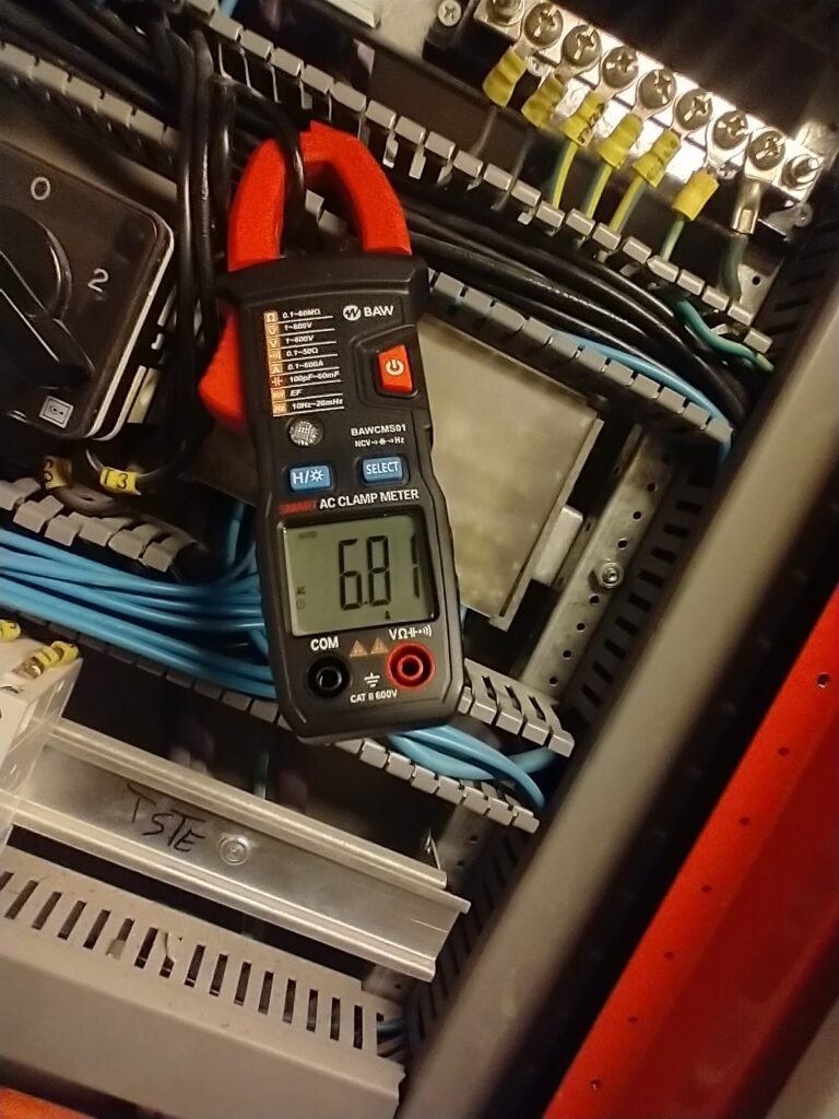 Electricista Domiciliario /Comerc