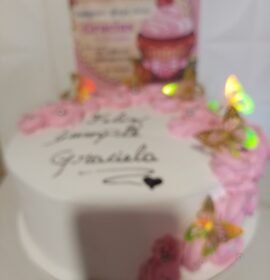 Repostería. Tortas y tartas. También impresiones y fotocopias