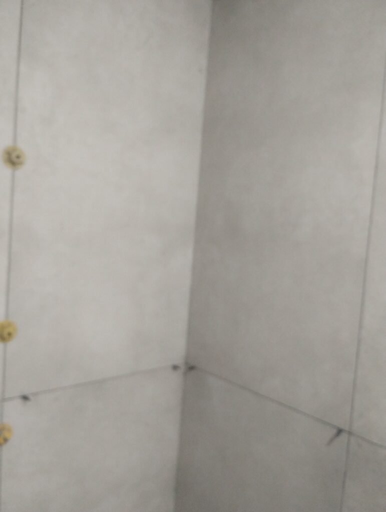 colocador de pisos y revestimient