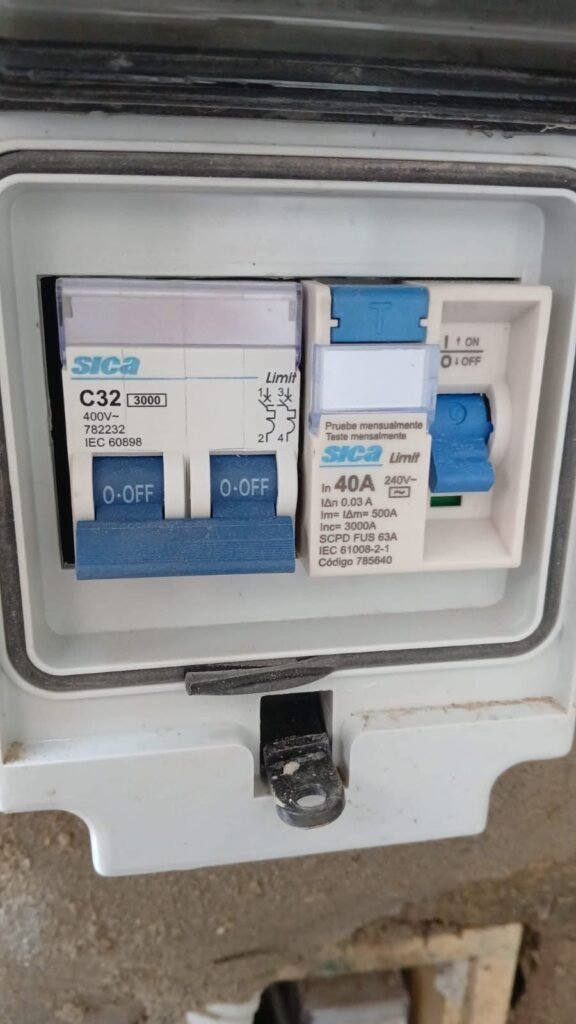 Mantenimientos Eléctricos