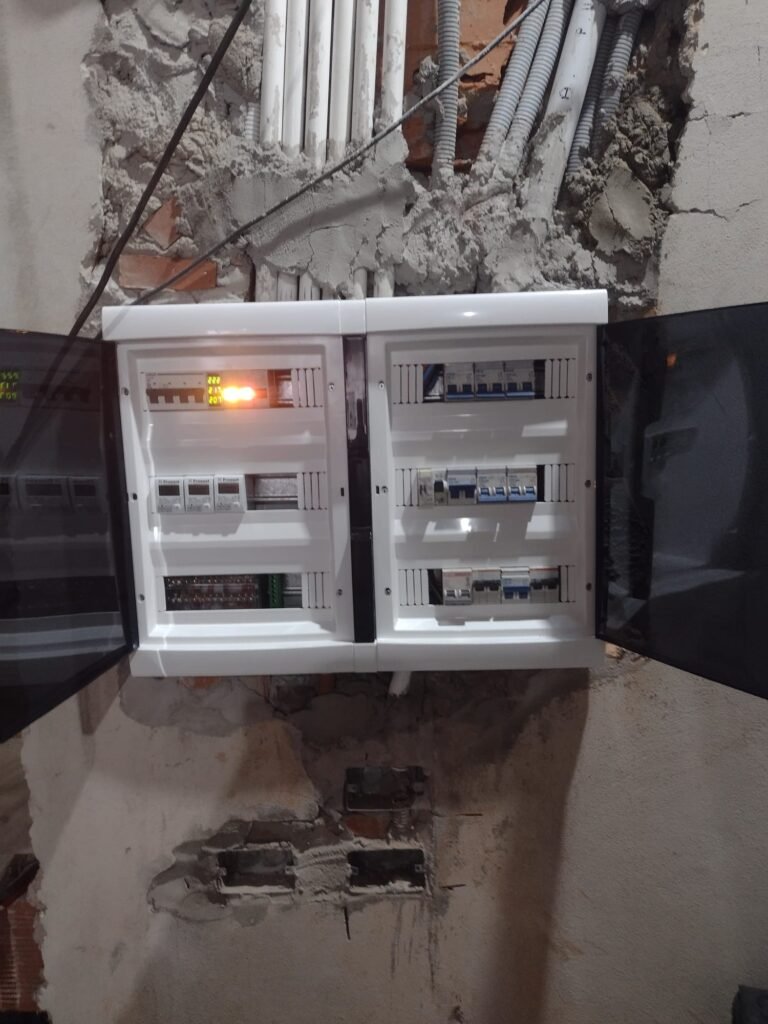 Soluciones eléctricas MT y BT