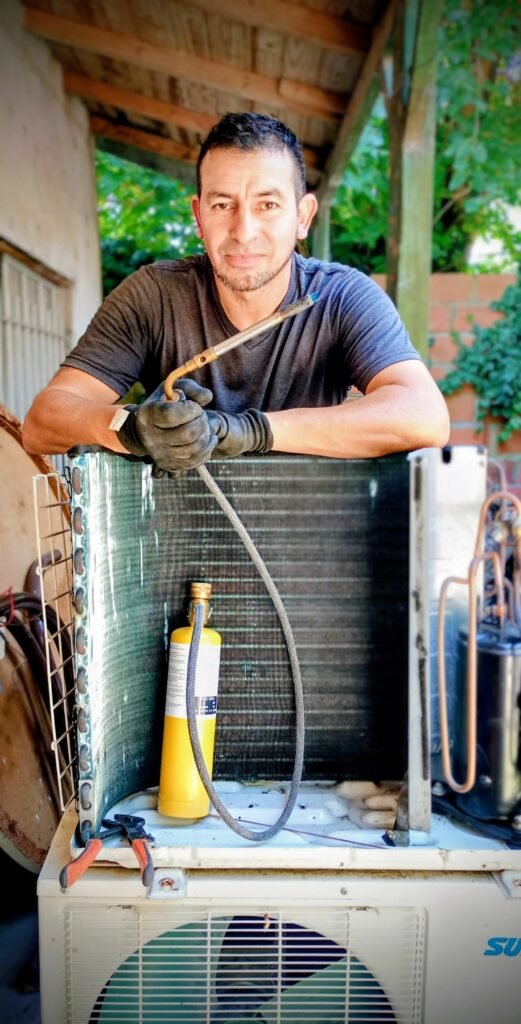Técnico en refrigeración