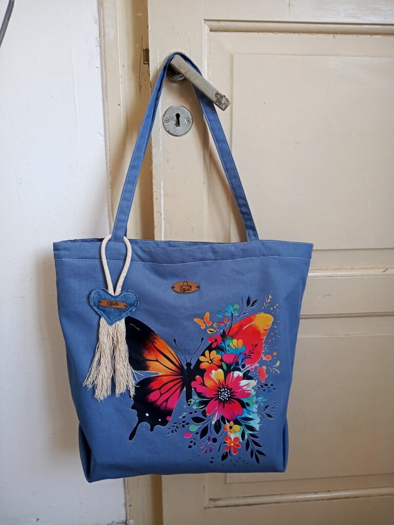 Grachu. Costurera textil.