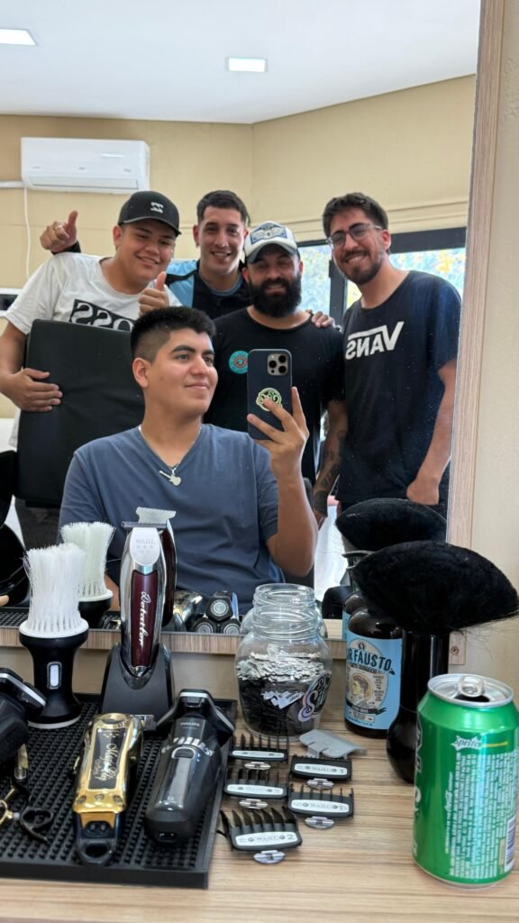 Barbero y Estilista