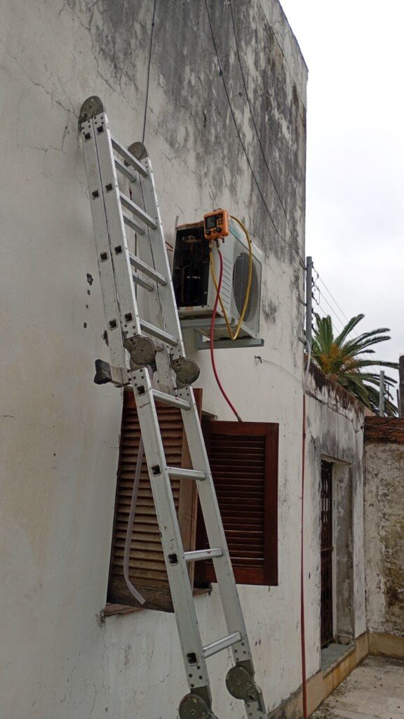 el atelier de julio, servicio int
