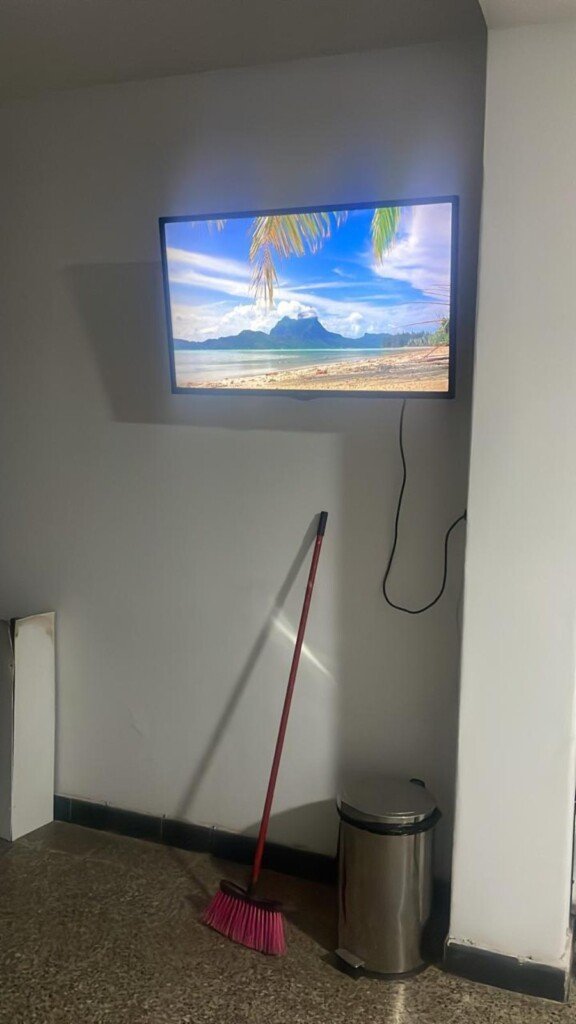 Instalacion soporte TV en pared