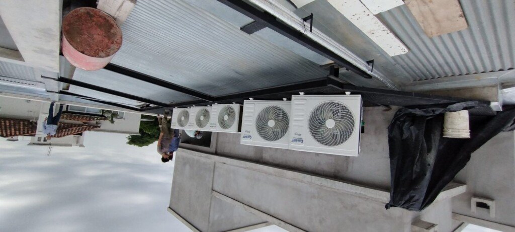 Aires Acondic. Y Electricidad