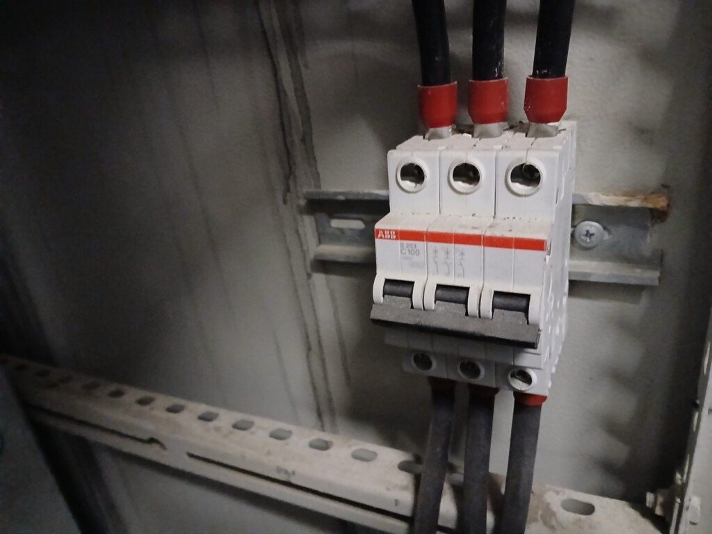 Electricidad domiciliaria
