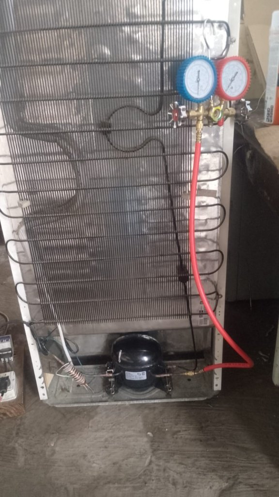Servicio técnico ,refri, A.A, et
